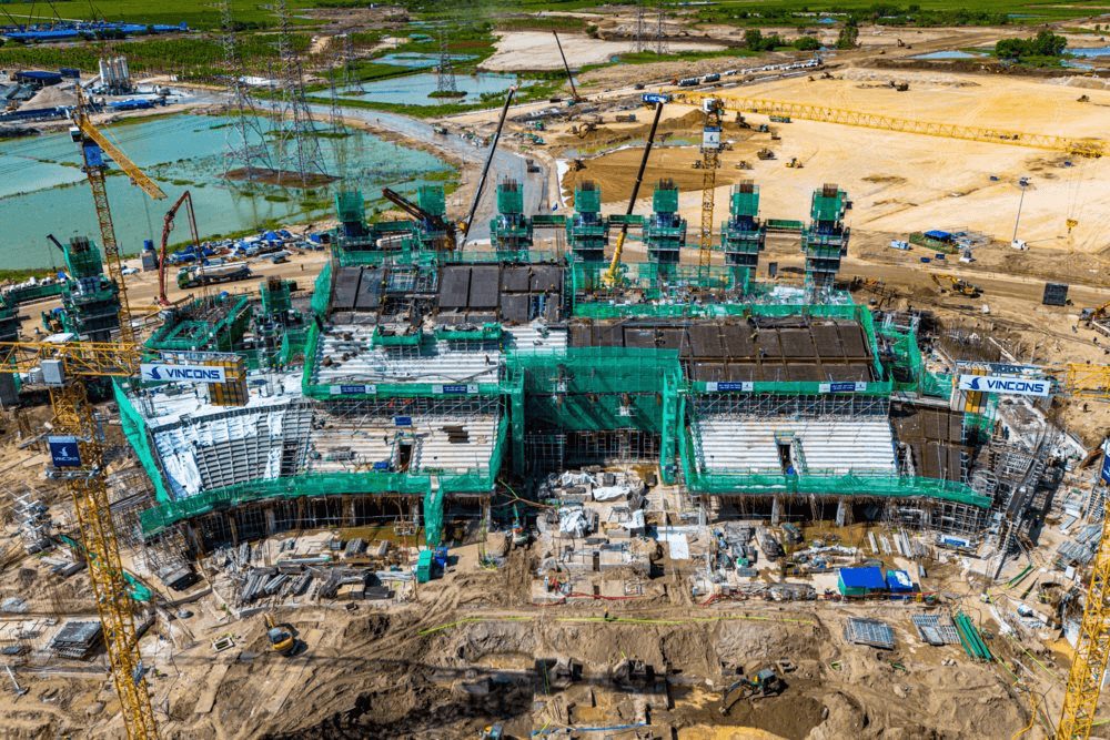Mốc tháng 7/2027: ngày về đích của sân vận động